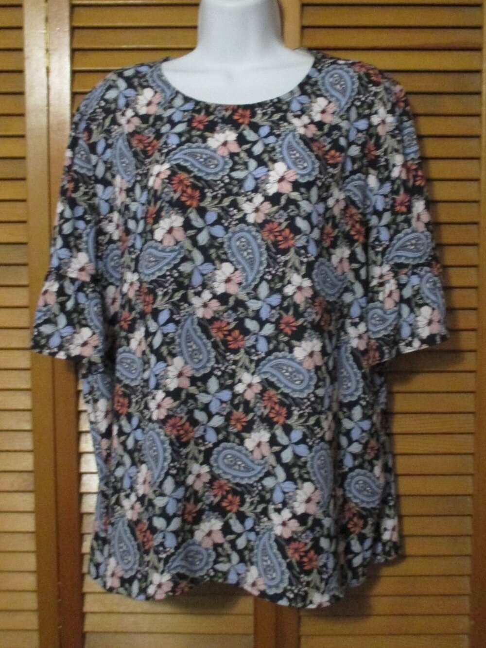 Loft top Cottagecore Boho Paisley print with bell sleeves relaxed fit size XL